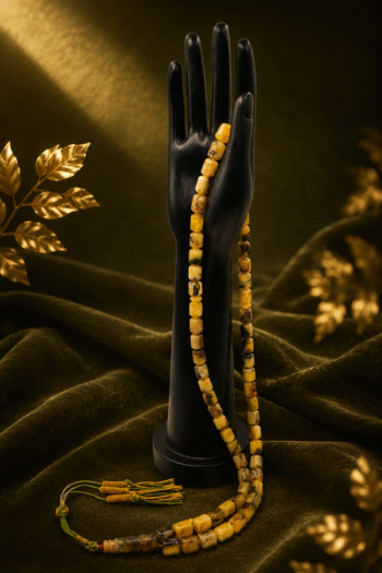3-Kalngradi Natural Amber Rosary 63 Beads • 80.5g 26jj